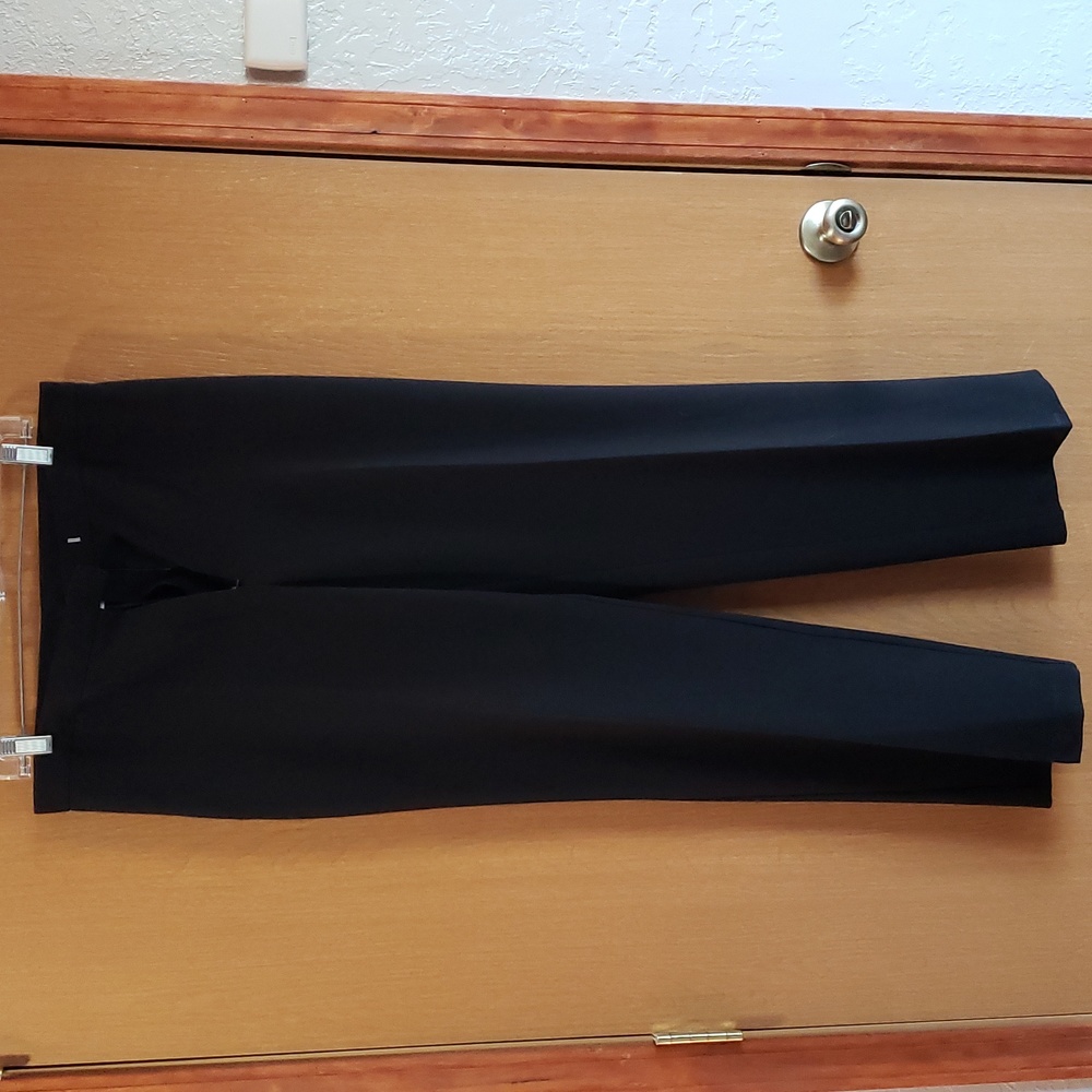 Women's Sag Harbor Stretch Black Dress Slacks, Size 10